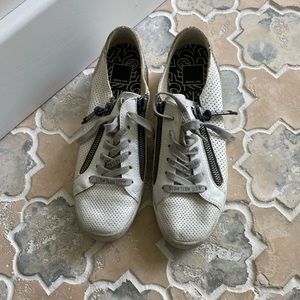 Dolce Vita Sneakers NEVER WORN